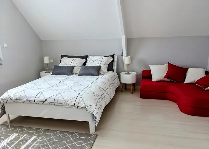 Bed & Breakfast Les Hautes Marnes Circuit Le Mans