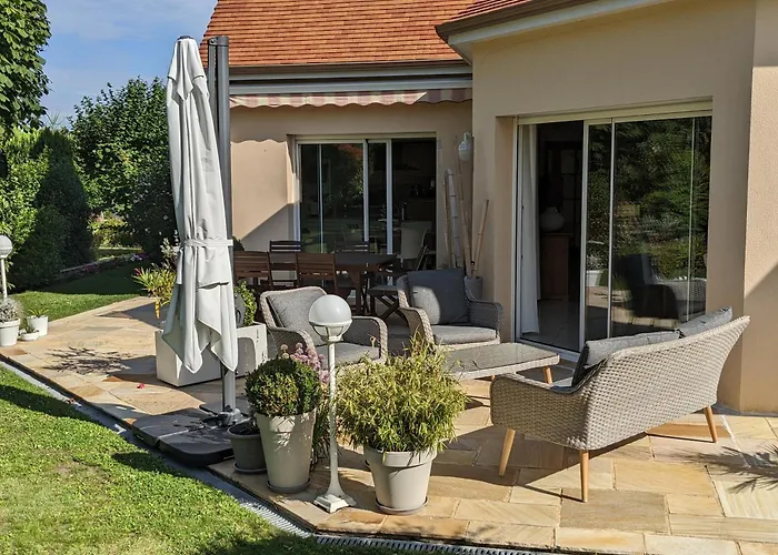 Les Hautes Marnes Circuit Le Mans Bed & Breakfast